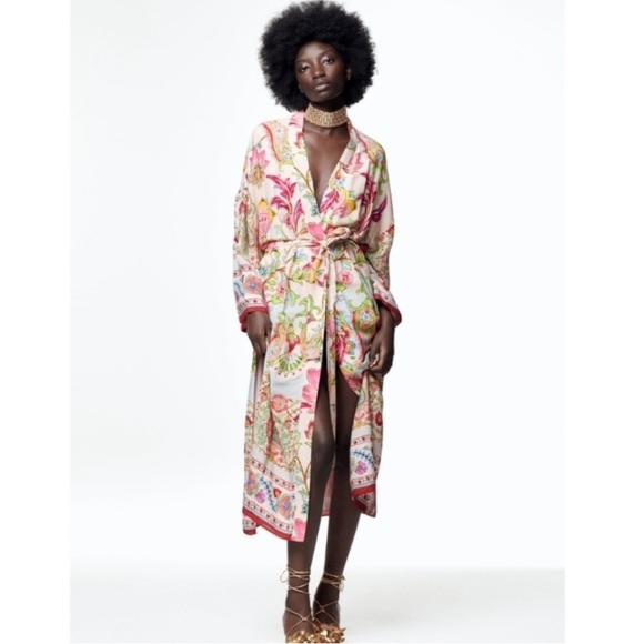 NWT Zara Floral Kimono Robe - Picture 4 of 16